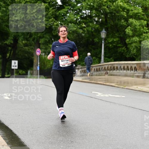 14.06.2026 - REWE Women's Run Dr. Thomas Lammeyer http://msf.ph/oto/9775583 14.06.2026 09:58:41 Laufen 11384 meine-sportfotos.de