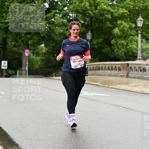 14.06.2026 - REWE Women's Run Dr. Thomas Lammeyer http://msf.ph/oto/9775589 14.06.2026 09:58:42 Laufen 11384, 7 meine-sportfotos.de