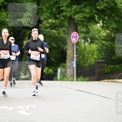 14.06.2026 - REWE Women's Run Dr. Thomas Lammeyer http://msf.ph/oto/9775638 14.06.2026 09:59:11 Laufen 10045, 10044 meine-sportfotos.de