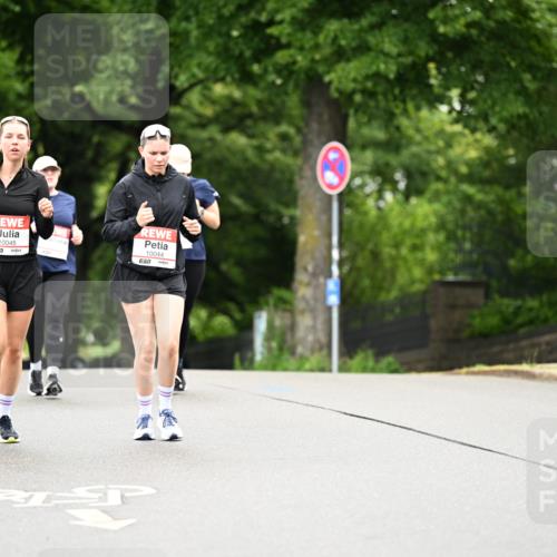 14.06.2026 - REWE Women's Run Dr. Thomas Lammeyer http://msf.ph/oto/9775639 14.06.2026 09:59:11 Laufen 10045, 57, 10044, 7 meine-sportfotos.de