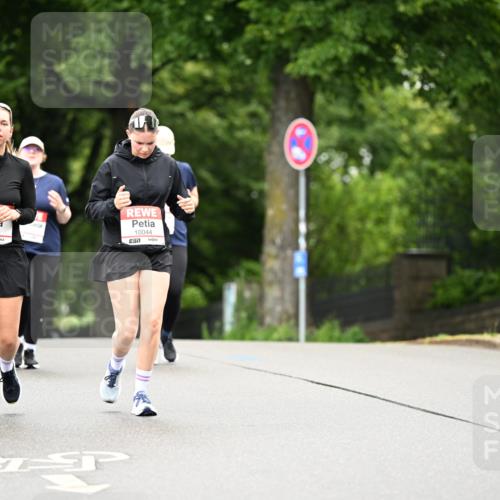 14.06.2026 - REWE Women's Run Dr. Thomas Lammeyer http://msf.ph/oto/9775642 14.06.2026 09:59:11 Laufen 10045, 10044 meine-sportfotos.de