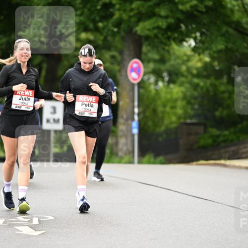 14.06.2026 - REWE Women's Run Dr. Thomas Lammeyer http://msf.ph/oto/9775653 14.06.2026 09:59:12 Laufen 10045, 10044, 7 meine-sportfotos.de