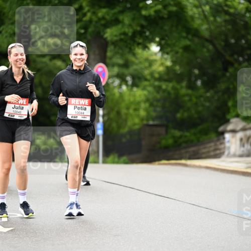 14.06.2026 - REWE Women's Run Dr. Thomas Lammeyer http://msf.ph/oto/9775660 14.06.2026 09:59:13 Laufen 10045, 7, 10044, 57 meine-sportfotos.de