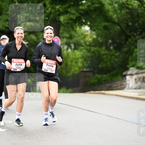 14.06.2026 - REWE Women's Run Dr. Thomas Lammeyer http://msf.ph/oto/9775663 14.06.2026 09:59:13 Laufen 10045, 10044 meine-sportfotos.de