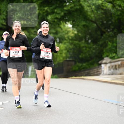 14.06.2026 - REWE Women's Run Dr. Thomas Lammeyer http://msf.ph/oto/9775666 14.06.2026 09:59:14 Laufen 10045, 7, 10044, 7 meine-sportfotos.de