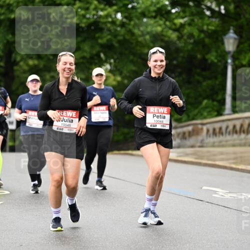 14.06.2026 - REWE Women's Run Dr. Thomas Lammeyer http://msf.ph/oto/9775686 14.06.2026 09:59:15 Laufen 10045, 7, 10044, 7 meine-sportfotos.de