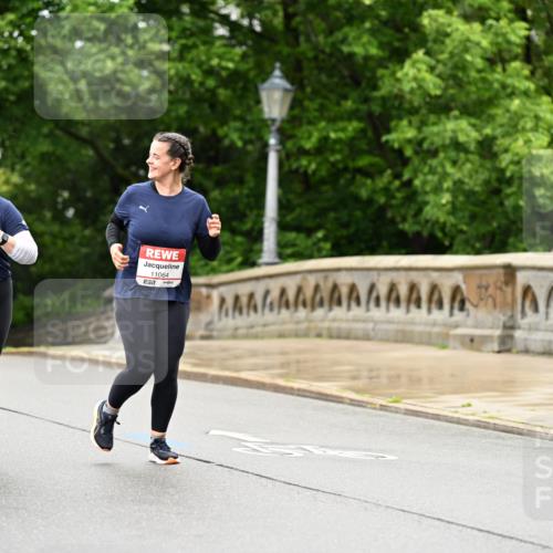 14.06.2026 - REWE Women's Run Dr. Thomas Lammeyer http://msf.ph/oto/9775752 14.06.2026 09:59:25 Laufen 11465, 57, 11064, 7 meine-sportfotos.de