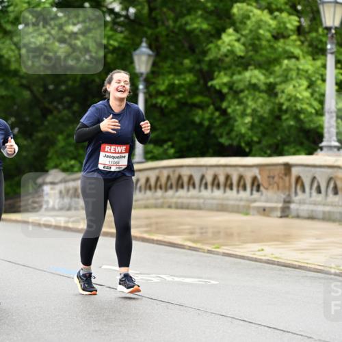 14.06.2026 - REWE Women's Run Dr. Thomas Lammeyer http://msf.ph/oto/9775757 14.06.2026 09:59:25 Laufen 11465, 7, 11064 meine-sportfotos.de