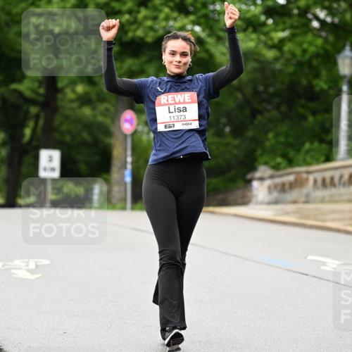 14.06.2026 - REWE Women's Run Dr. Thomas Lammeyer http://msf.ph/oto/9775790 14.06.2026 09:59:30 Laufen 11373, 57 meine-sportfotos.de