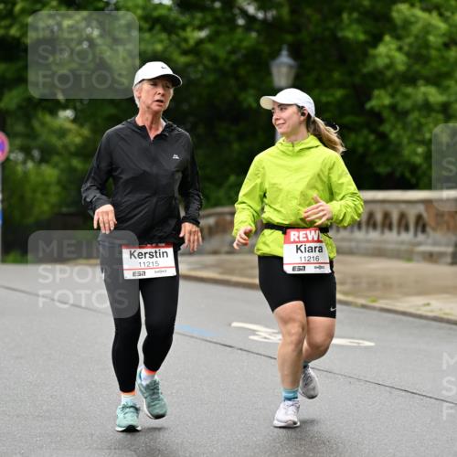 14.06.2026 - REWE Women's Run Dr. Thomas Lammeyer http://msf.ph/oto/9775910 14.06.2026 09:59:50 Laufen 11215, 11216, 7 meine-sportfotos.de