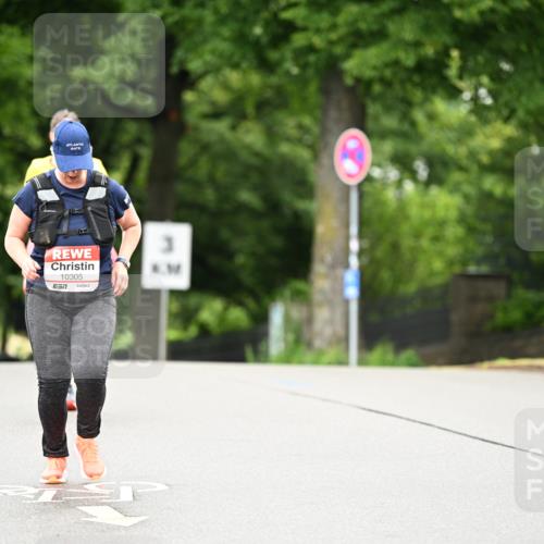 14.06.2026 - REWE Women's Run Dr. Thomas Lammeyer http://msf.ph/oto/9775966 14.06.2026 10:00:01 Laufen 10305, 3 meine-sportfotos.de