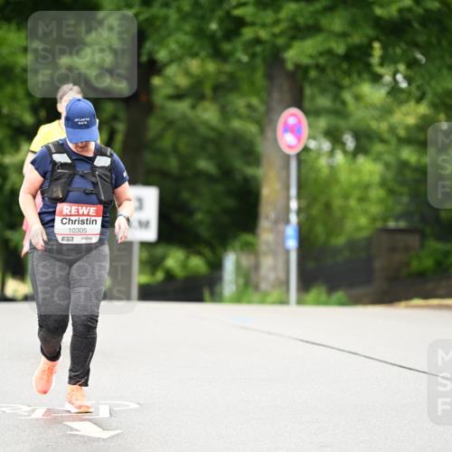 14.06.2026 - REWE Women's Run Dr. Thomas Lammeyer http://msf.ph/oto/9775969 14.06.2026 10:00:01 Laufen 203, 10305 meine-sportfotos.de