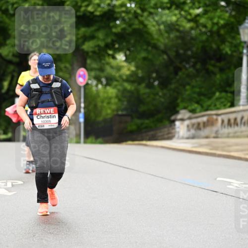 14.06.2026 - REWE Women's Run Dr. Thomas Lammeyer http://msf.ph/oto/9775974 14.06.2026 10:00:03 Laufen 10305, 7 meine-sportfotos.de