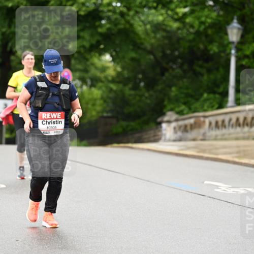 14.06.2026 - REWE Women's Run Dr. Thomas Lammeyer http://msf.ph/oto/9775978 14.06.2026 10:00:04 Laufen 10305 meine-sportfotos.de