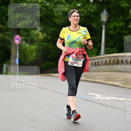 14.06.2026 - REWE Women's Run Dr. Thomas Lammeyer http://msf.ph/oto/9775988 14.06.2026 10:00:07 Laufen 5, 3, 10599, 7 meine-sportfotos.de