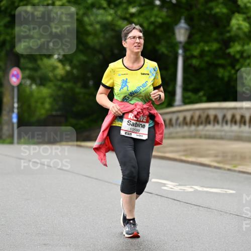 14.06.2026 - REWE Women's Run Dr. Thomas Lammeyer http://msf.ph/oto/9775989 14.06.2026 10:00:07 Laufen 3, 10599 meine-sportfotos.de