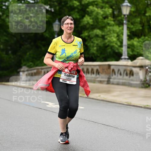 14.06.2026 - REWE Women's Run Dr. Thomas Lammeyer http://msf.ph/oto/9775998 14.06.2026 10:00:08 Laufen 10599, 651 meine-sportfotos.de