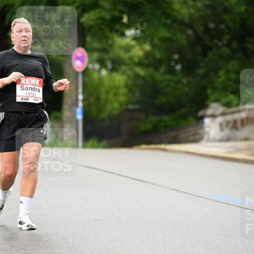14.06.2026 - REWE Women's Run Dr. Thomas Lammeyer http://msf.ph/oto/9776010 14.06.2026 10:00:21 Laufen 10731, 7 meine-sportfotos.de