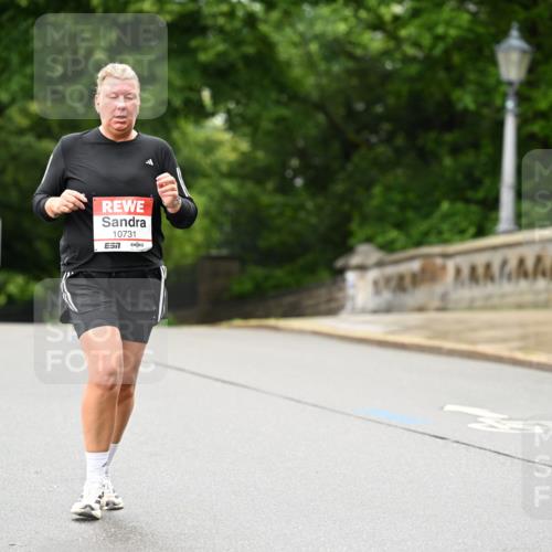 14.06.2026 - REWE Women's Run Dr. Thomas Lammeyer http://msf.ph/oto/9776020 14.06.2026 10:00:22 Laufen 3, 10731, 7 meine-sportfotos.de