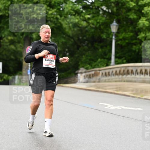 14.06.2026 - REWE Women's Run Dr. Thomas Lammeyer http://msf.ph/oto/9776025 14.06.2026 10:00:23 Laufen 10731, 7 meine-sportfotos.de