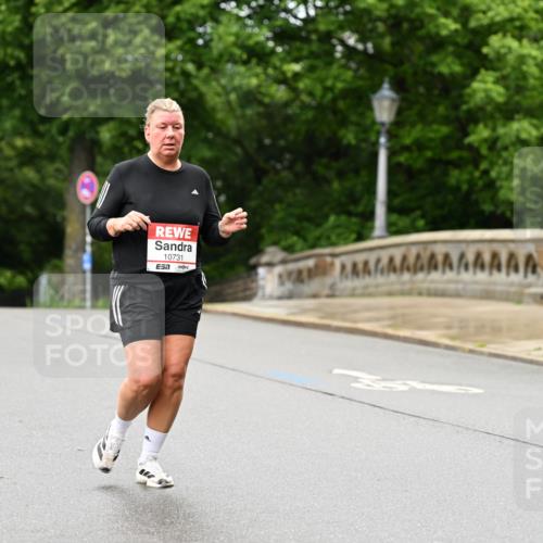 14.06.2026 - REWE Women's Run Dr. Thomas Lammeyer http://msf.ph/oto/9776026 14.06.2026 10:00:23 Laufen 10731 meine-sportfotos.de
