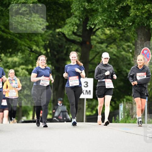 14.06.2026 - REWE Women's Run Dr. Thomas Lammeyer http://msf.ph/oto/9776037 14.06.2026 10:00:43 Laufen 11203, 57, 10681, 10560, 3 meine-sportfotos.de