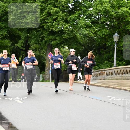 14.06.2026 - REWE Women's Run Dr. Thomas Lammeyer http://msf.ph/oto/9776066 14.06.2026 10:00:47 Laufen 11203, 10681, 10560 meine-sportfotos.de