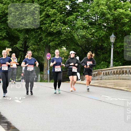 14.06.2026 - REWE Women's Run Dr. Thomas Lammeyer http://msf.ph/oto/9776068 14.06.2026 10:00:48 Laufen 10681 meine-sportfotos.de