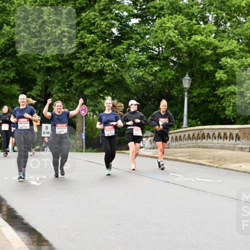 14.06.2026 - REWE Women's Run Dr. Thomas Lammeyer http://msf.ph/oto/9776073 14.06.2026 10:00:48 Laufen 3 meine-sportfotos.de