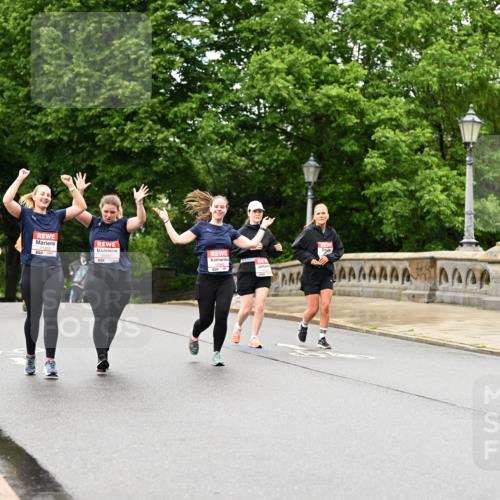 14.06.2026 - REWE Women's Run Dr. Thomas Lammeyer http://msf.ph/oto/9776082 14.06.2026 10:00:49 Laufen 10681, 19, 2026 meine-sportfotos.de