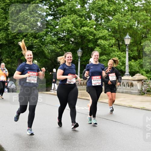 14.06.2026 - REWE Women's Run Dr. Thomas Lammeyer http://msf.ph/oto/9776100 14.06.2026 10:00:51 Laufen 11203, 57, 10681, 7, 10560, 57, 19, 2026 meine-sportfotos.de