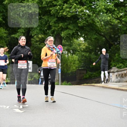 14.06.2026 - REWE Women's Run Dr. Thomas Lammeyer http://msf.ph/oto/9776109 14.06.2026 10:00:53 Laufen 10311, 10759 meine-sportfotos.de