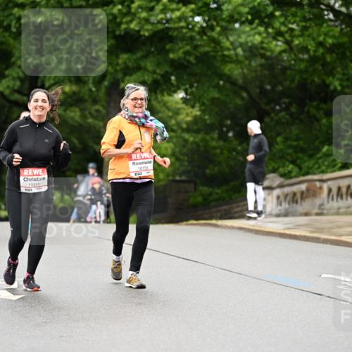 14.06.2026 - REWE Women's Run Dr. Thomas Lammeyer http://msf.ph/oto/9776119 14.06.2026 10:00:54 Laufen 10311, 10759 meine-sportfotos.de