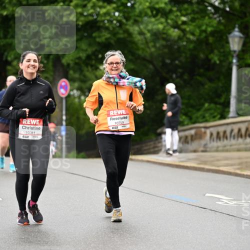 14.06.2026 - REWE Women's Run Dr. Thomas Lammeyer http://msf.ph/oto/9776130 14.06.2026 10:00:55 Laufen 10311, 10759, 7 meine-sportfotos.de