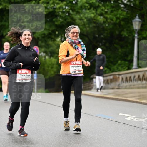 14.06.2026 - REWE Women's Run Dr. Thomas Lammeyer http://msf.ph/oto/9776132 14.06.2026 10:00:55 Laufen 10311, 10759, 7 meine-sportfotos.de