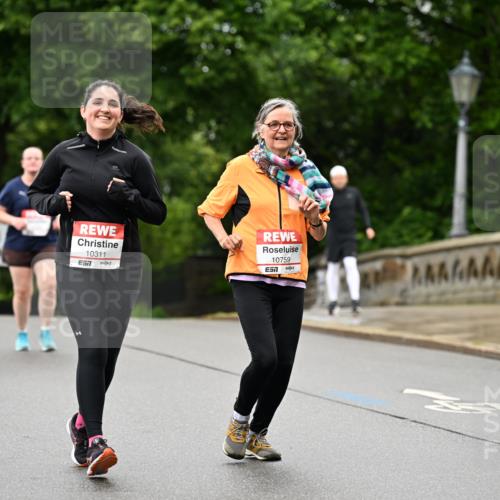 14.06.2026 - REWE Women's Run Dr. Thomas Lammeyer http://msf.ph/oto/9776135 14.06.2026 10:00:56 Laufen 10311, 7, 10759 meine-sportfotos.de