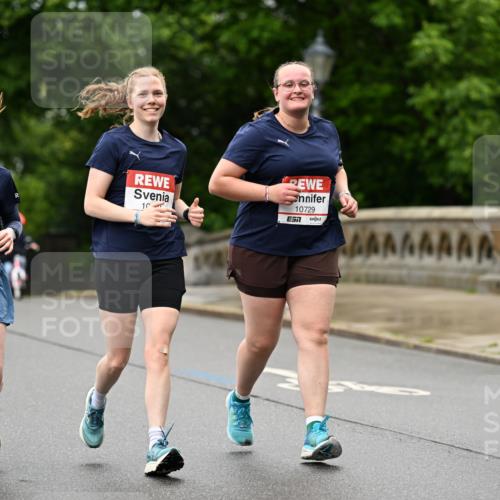 14.06.2026 - REWE Women's Run Dr. Thomas Lammeyer http://msf.ph/oto/9776155 14.06.2026 10:01:00 Laufen 10649, 7, 10, 10729 meine-sportfotos.de