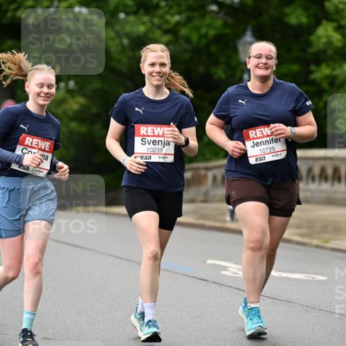 14.06.2026 - REWE Women's Run Dr. Thomas Lammeyer http://msf.ph/oto/9776158 14.06.2026 10:01:00 Laufen 10239, 10729, 7 meine-sportfotos.de