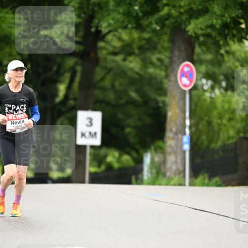 14.06.2026 - REWE Women's Run Dr. Thomas Lammeyer http://msf.ph/oto/9776161 14.06.2026 10:01:08 Laufen 10918, 57, 3 meine-sportfotos.de