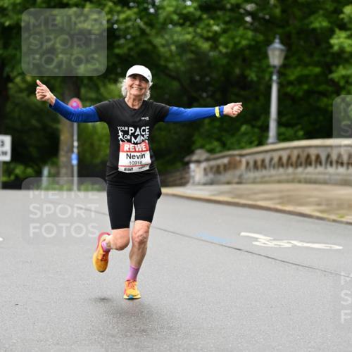 14.06.2026 - REWE Women's Run Dr. Thomas Lammeyer http://msf.ph/oto/9776185 14.06.2026 10:01:12 Laufen 3, 10918 meine-sportfotos.de