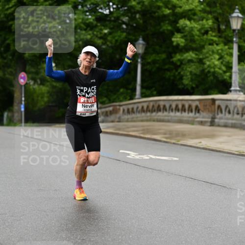 14.06.2026 - REWE Women's Run Dr. Thomas Lammeyer http://msf.ph/oto/9776188 14.06.2026 10:01:12 Laufen 10918 meine-sportfotos.de