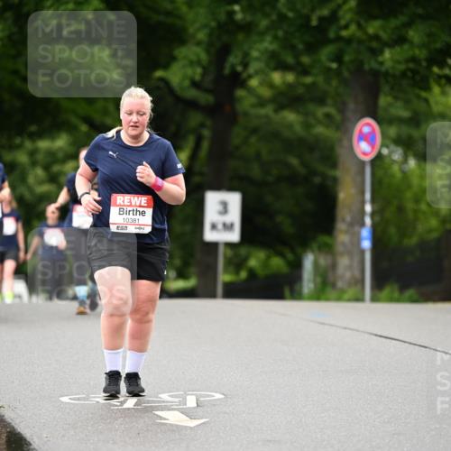 14.06.2026 - REWE Women's Run Dr. Thomas Lammeyer http://msf.ph/oto/9776203 14.06.2026 10:01:16 Laufen 10381, 7, 3 meine-sportfotos.de