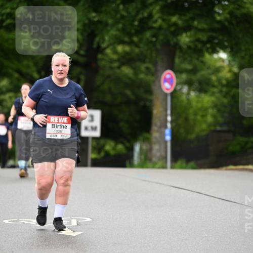 14.06.2026 - REWE Women's Run Dr. Thomas Lammeyer http://msf.ph/oto/9776209 14.06.2026 10:01:17 Laufen 10381 meine-sportfotos.de