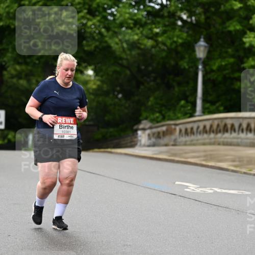 14.06.2026 - REWE Women's Run Dr. Thomas Lammeyer http://msf.ph/oto/9776232 14.06.2026 10:01:19 Laufen 10381, 7 meine-sportfotos.de