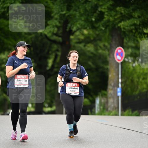 14.06.2026 - REWE Women's Run Dr. Thomas Lammeyer http://msf.ph/oto/9776235 14.06.2026 10:01:21 Laufen 11247, 10572, 7 meine-sportfotos.de