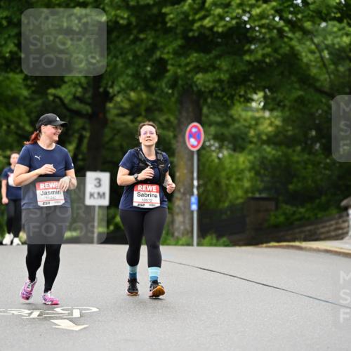 14.06.2026 - REWE Women's Run Dr. Thomas Lammeyer http://msf.ph/oto/9776245 14.06.2026 10:01:22 Laufen 11247, 3, 10572, 7 meine-sportfotos.de