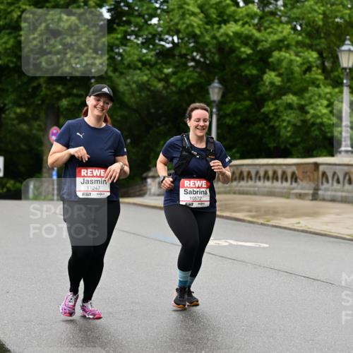14.06.2026 - REWE Women's Run Dr. Thomas Lammeyer http://msf.ph/oto/9776281 14.06.2026 10:01:26 Laufen 11247, 57, 10572 meine-sportfotos.de