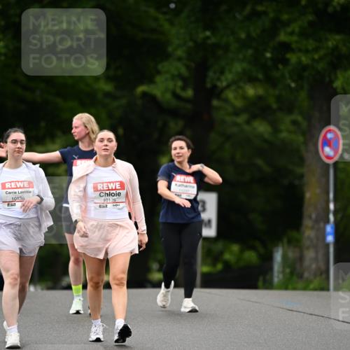 14.06.2026 - REWE Women's Run Dr. Thomas Lammeyer http://msf.ph/oto/9776285 14.06.2026 10:01:28 Laufen 10136, 7, 10135, 11237 meine-sportfotos.de