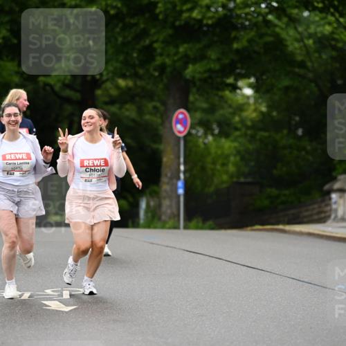 14.06.2026 - REWE Women's Run Dr. Thomas Lammeyer http://msf.ph/oto/9776295 14.06.2026 10:01:30 Laufen 10136, 7, 10135 meine-sportfotos.de