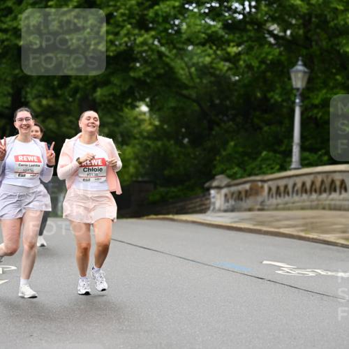 14.06.2026 - REWE Women's Run Dr. Thomas Lammeyer http://msf.ph/oto/9776307 14.06.2026 10:01:32 Laufen 10136, 10135 meine-sportfotos.de